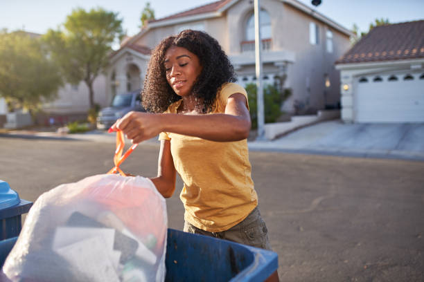 Best Yard Cleanup Services  in South Pasadena, FL